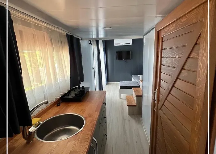 Dom wakacyjny Sb Garden *